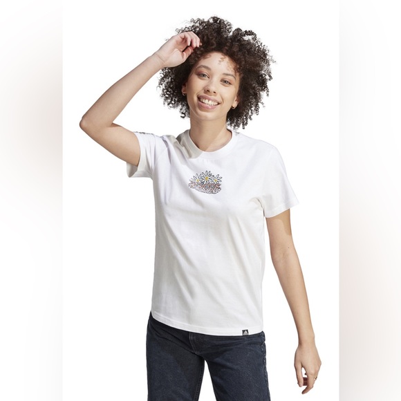 Adidas White Doodle Sportswear Photo Logo Graphic Tee Size XS NWT - Picture 1 of 12